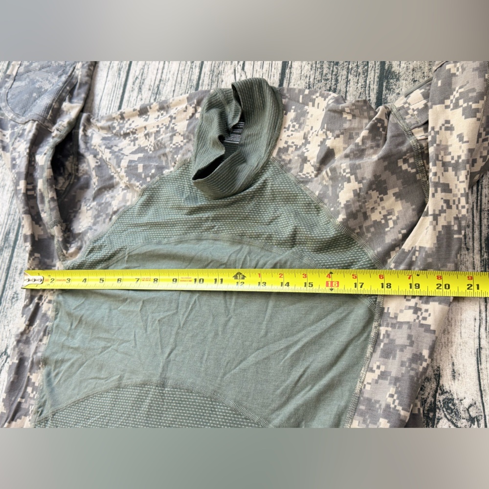 Massif US Army Combat Shirt Men Large, Digital Camo, Flame Resistant, Stretch - Picture 8 of 16